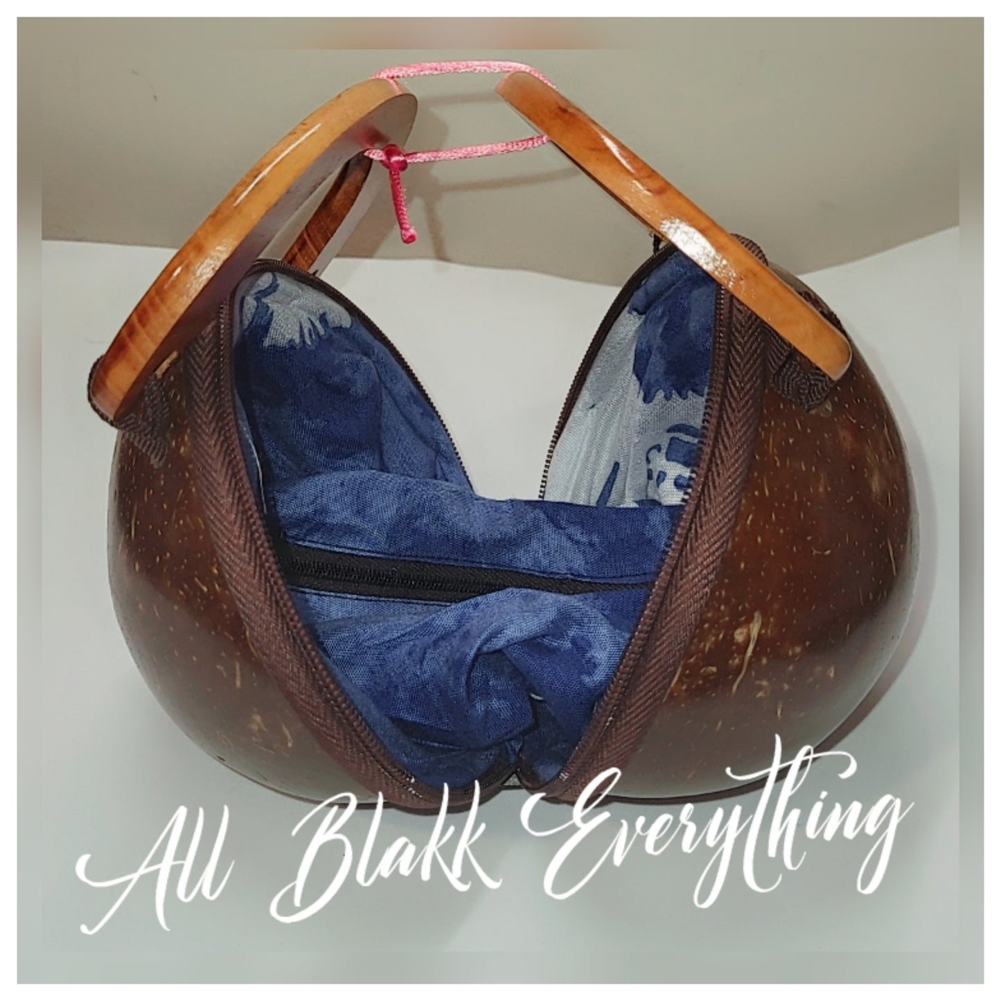 Bahamas Coconut Handbag